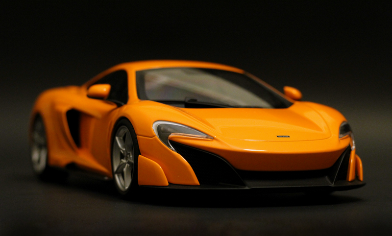 Illustration for article titled McLaren 675LT in 1:18 scale